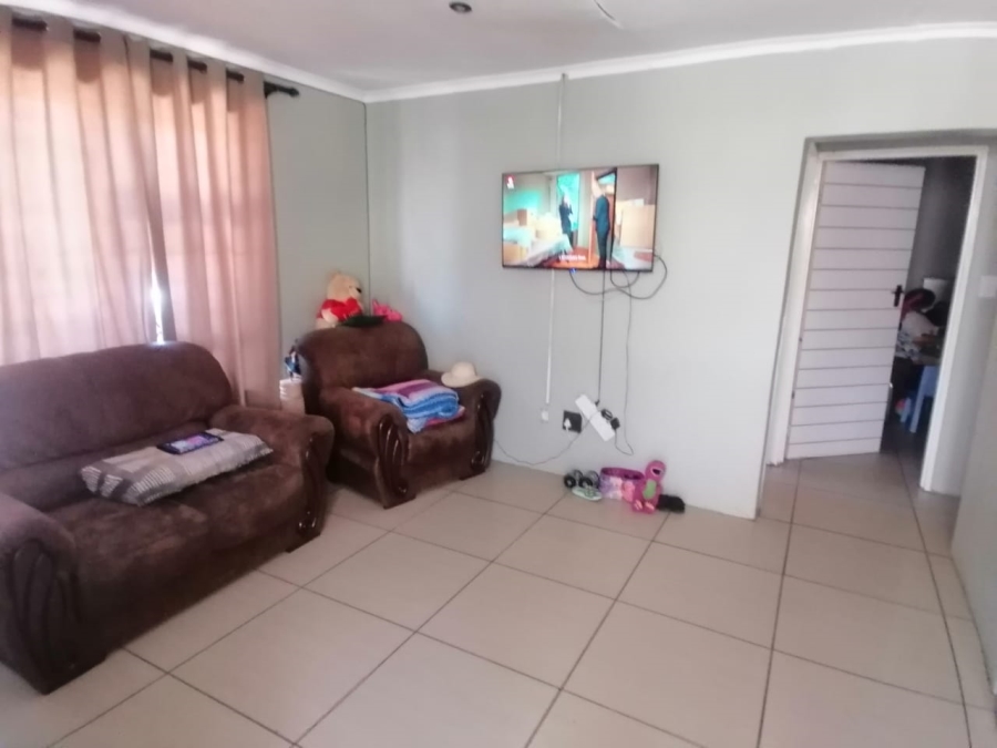 2 Bedroom Property for Sale in Beverly Park Western Cape